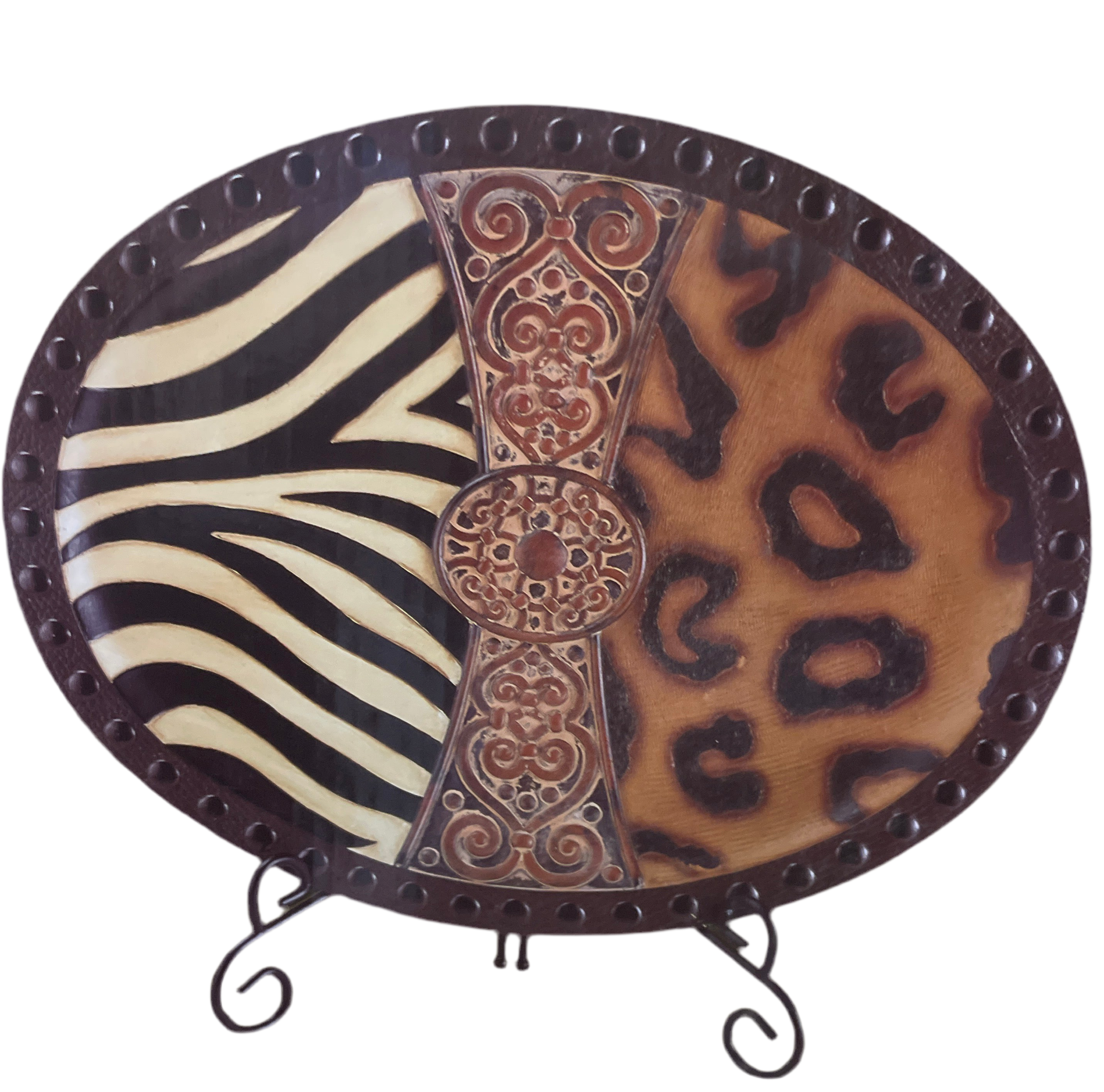 Safari collection charger with stand