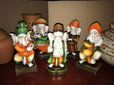 Lord Ganesh set of 5 Musical Mundily Group