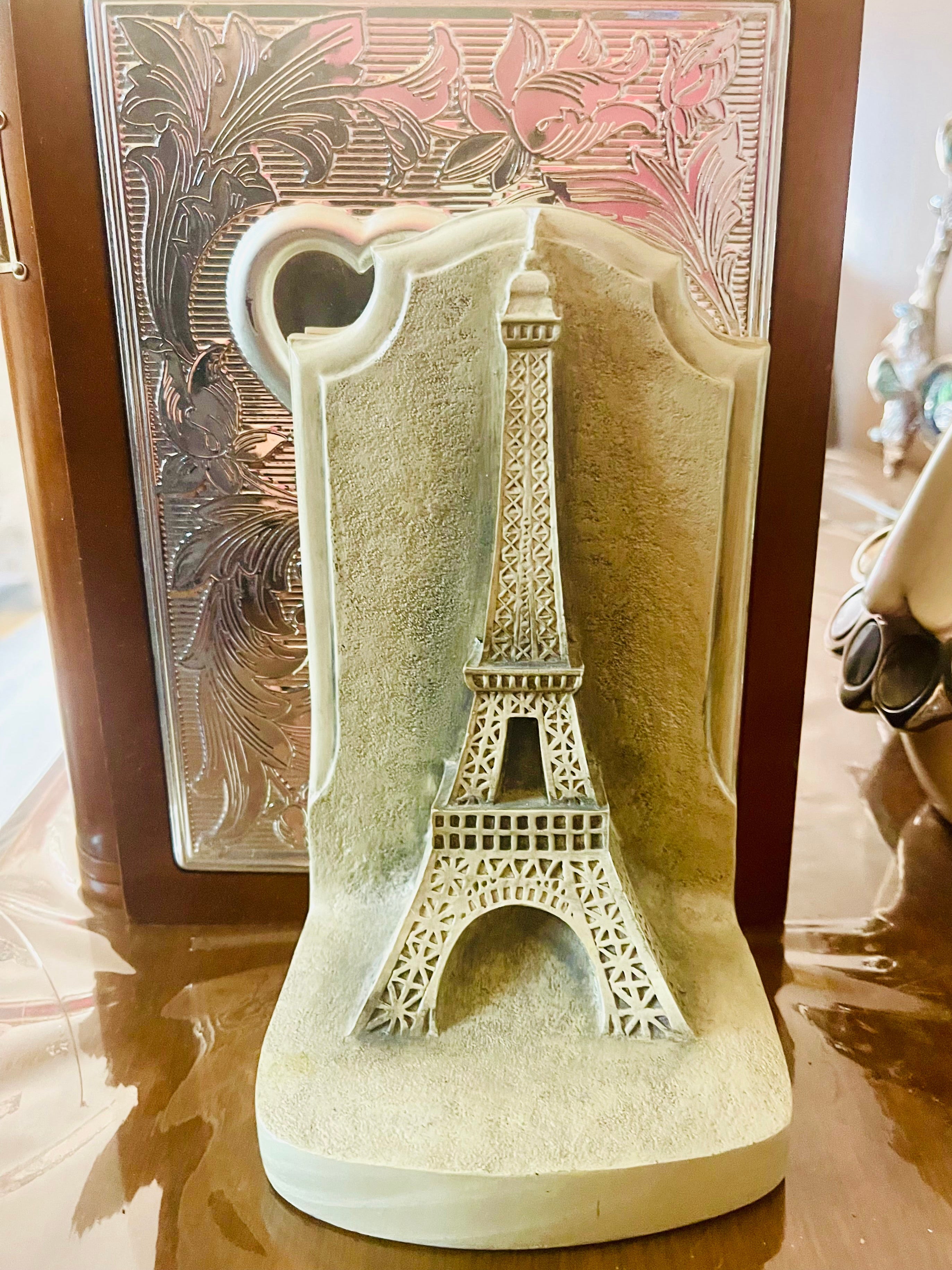 Eiffel Tower book holder