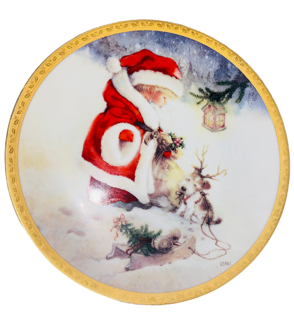 Santa's Littlest Reindeer Plate: 24K Gold Trim, Hamilton Collection