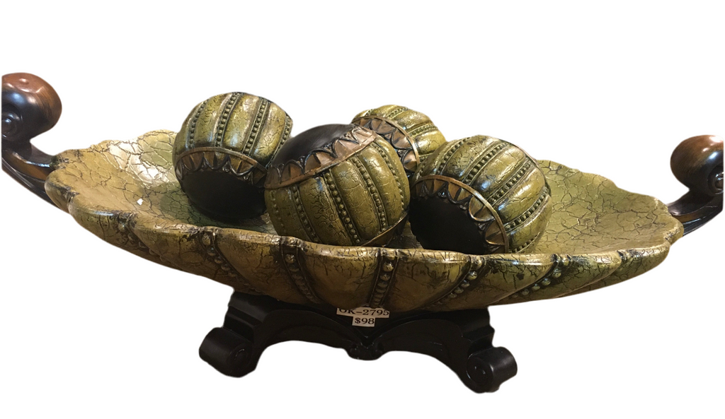 Naik leather bowl with balls