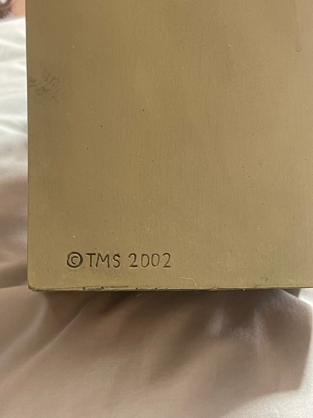 Eiffel Tower book holder