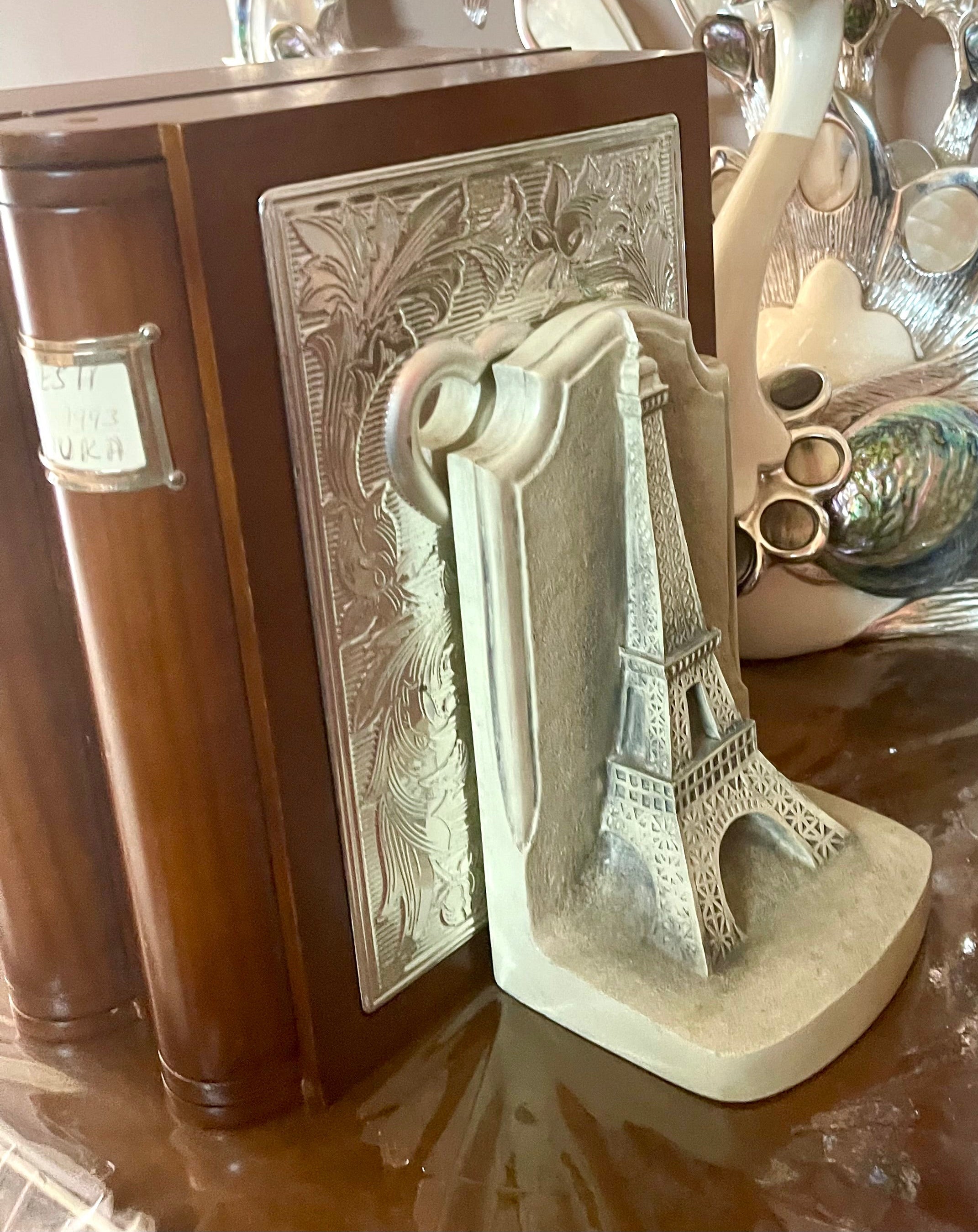 Eiffel Tower book holder