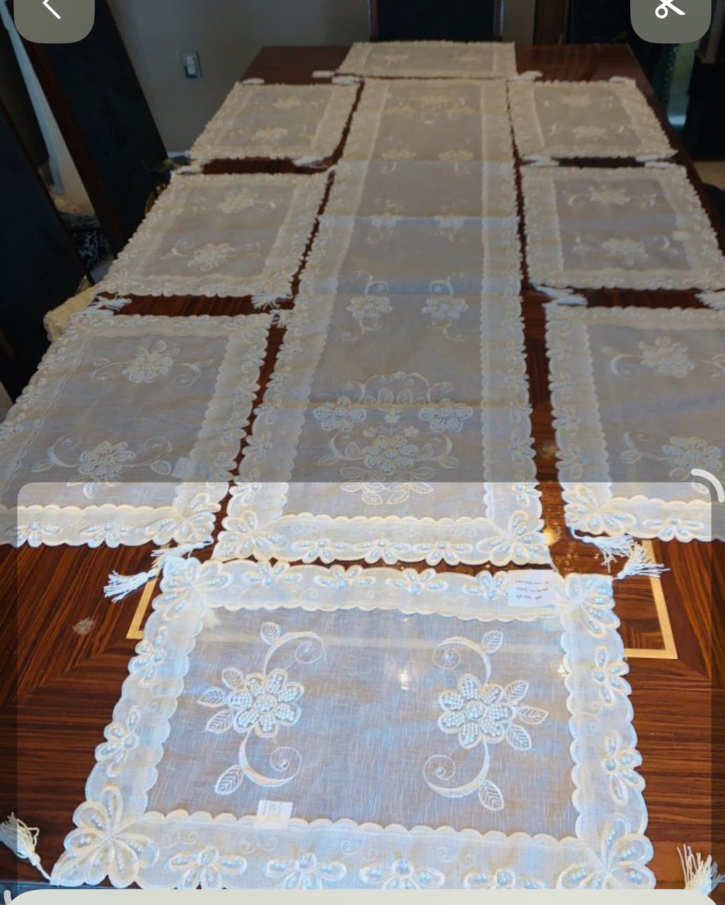 LUXURIOUS TABLE RUNNER AND PLACEMATS SET WITH PEARLS