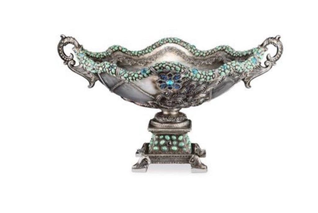 Antique silver Quamarine collection