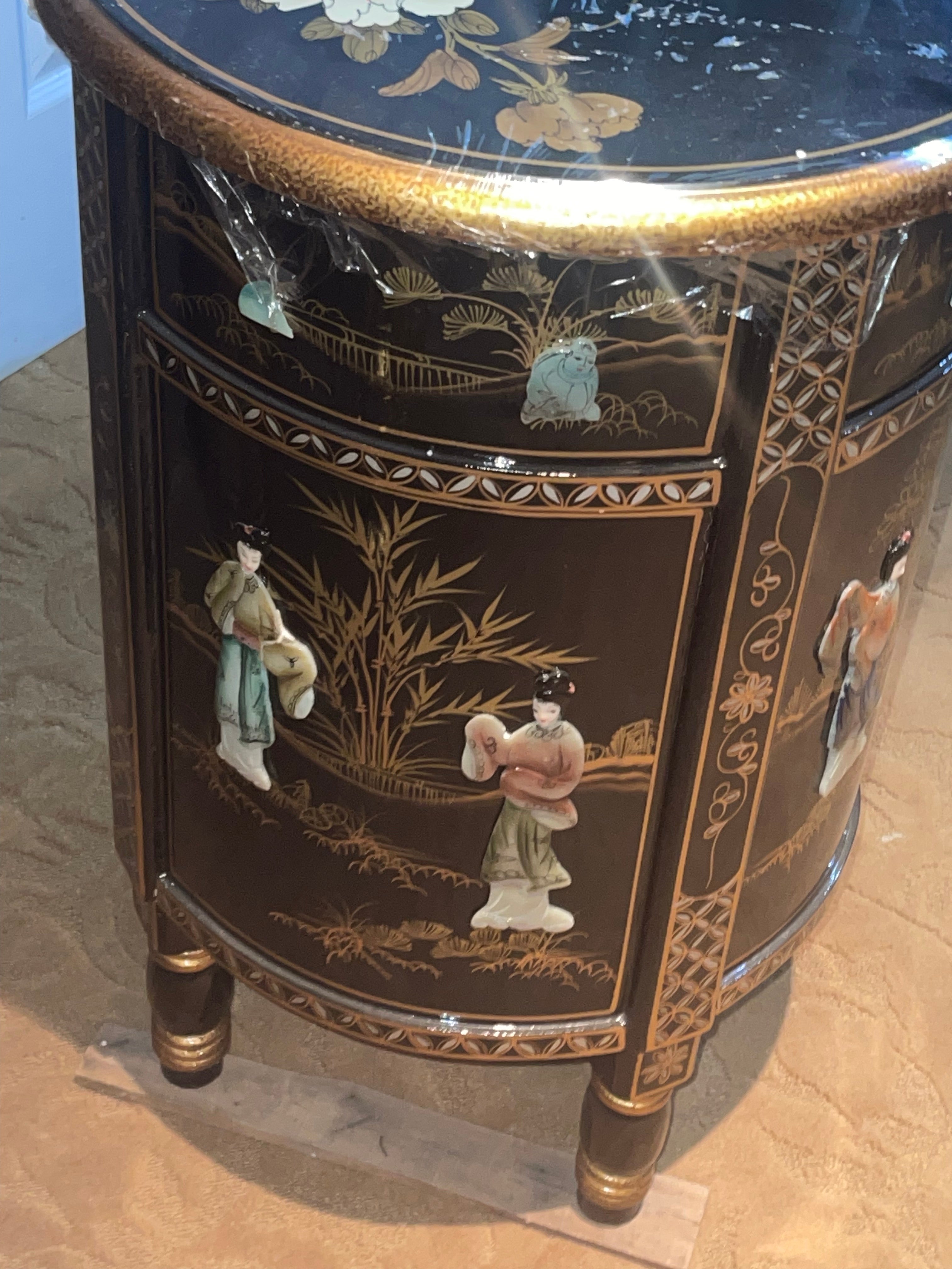 Oriental Round Table With Mother Of Pearls 3D Art Women figures