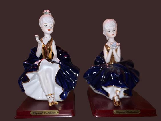 Ballet dancing sisters in Blue fine porcelain set